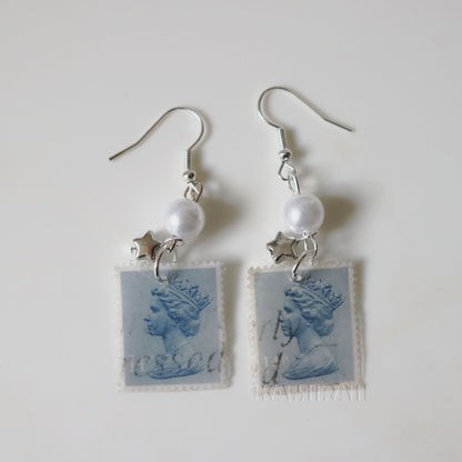 Boucles d’oreilles en timbres vintage